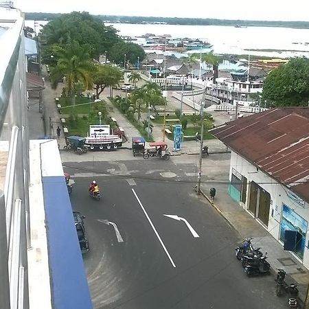 Bora Hotel Iquitos Buitenkant foto