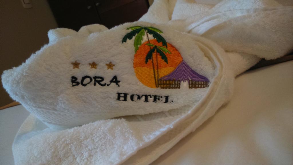 Bora Hotel Iquitos Buitenkant foto