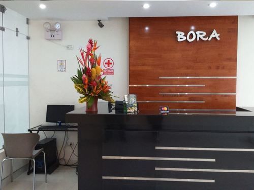 Bora Hotel Iquitos Buitenkant foto